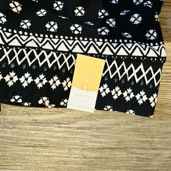 Maurices midi sharkbite hem black and white Jacquard Damask Paisley Size Small - Picture 4 of 8